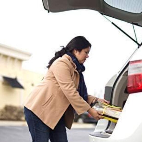 LifeVac Yellow Travel Kit - Portable Suction Rescue Device, First Aid Kit - Picture 4 of 6